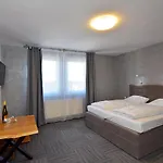 ホテル Zum Gruendle