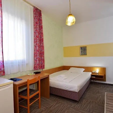 Hotel Zum Gruendle Oberhof (Thuringia)