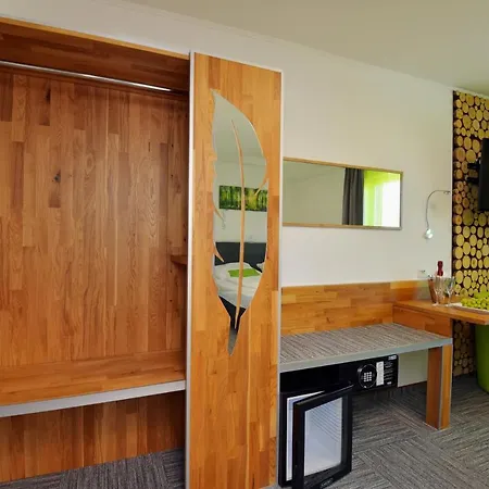 Zum Gruendle Hotell
