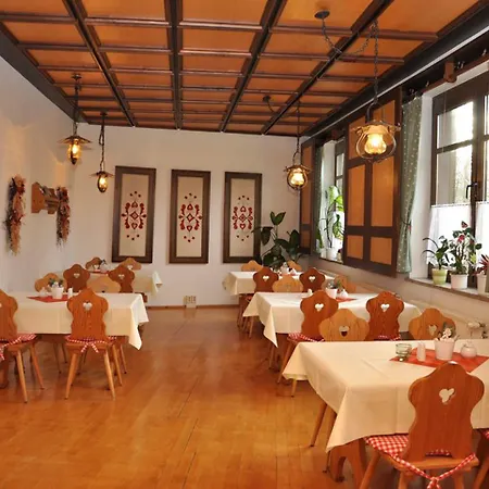 Zum Gruendle Hotel 3*