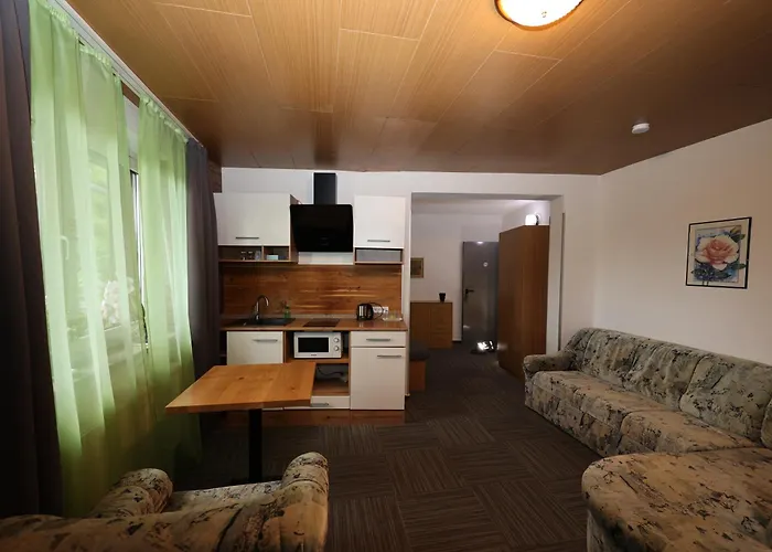 Otel Zum Gruendle 3*